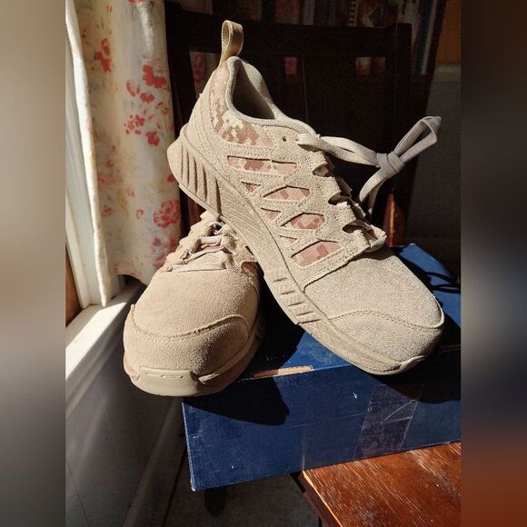 Reebok Floatride Energy Tactical Shoe. Size 9.5W - Picture 2 of 9